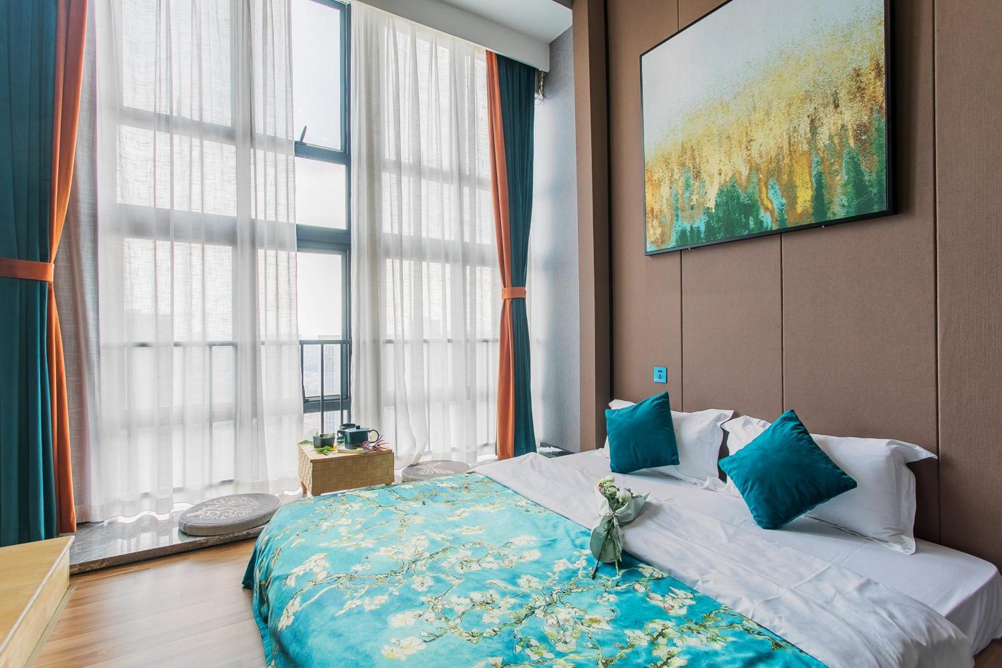 Lavendar Duplex Apartment Guangzhou Exterior photo